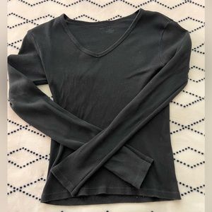 Brandy Melville long sleeve v neck